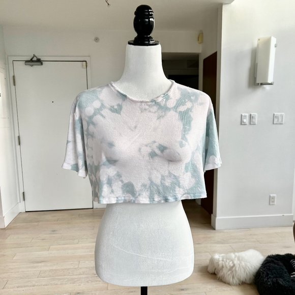 Babaton Tops - ✨Upcycled | Aritzia Babaton Tie-Dye Crew Neck Relaxed Crop Top | Small